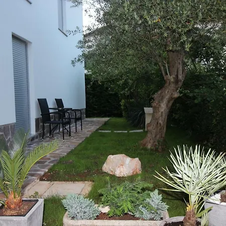 Apartment Umag אומאג