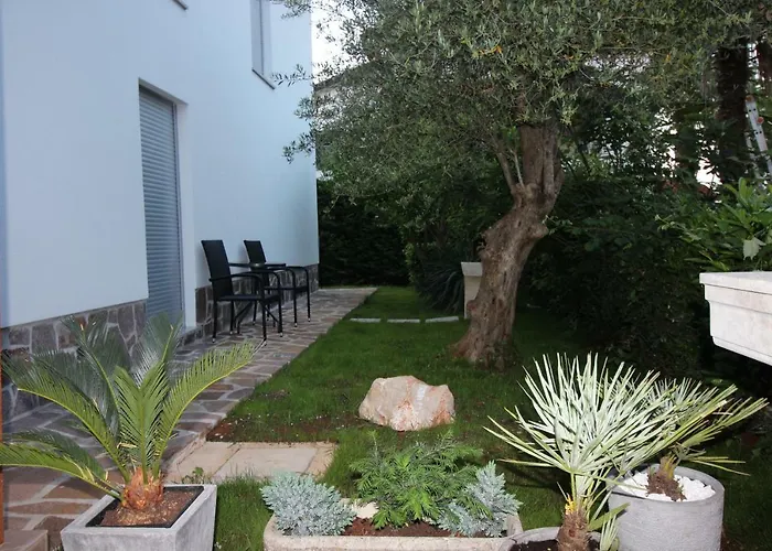 Apartment Umag 우마그