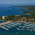 Apartment Umag Apartament *
